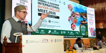 International buyer-seller meet in Srinagar will boost exports: CM Abdullah