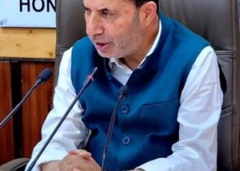 Committee on Petitions reviews two cases, seeks reports from departments