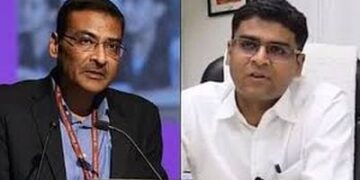 Govt shunts out CBSE chairman, secretary