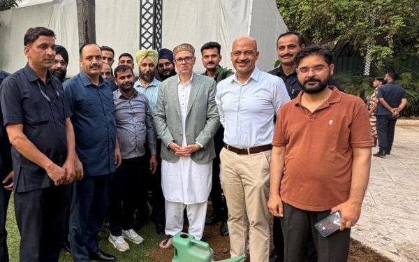 CM Omar Abdullah plants sapling at Delhi’s J&K House on World Environment Day