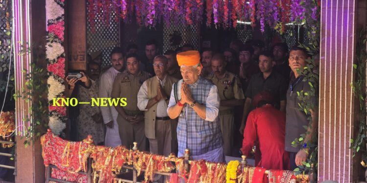 LG Manoj Sinha pays obeisance at Kheer Bhawani temple