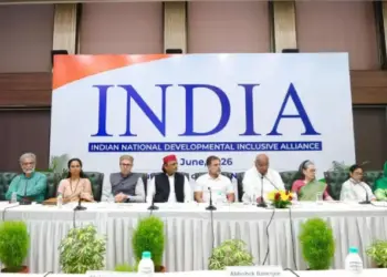 CM Abdullah, ex-CM Mufti attend INDIA bloc meeting