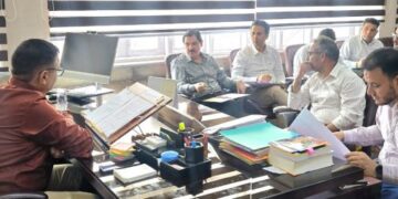 Javed Rana reviews developmental issues of Trehgam Constituency