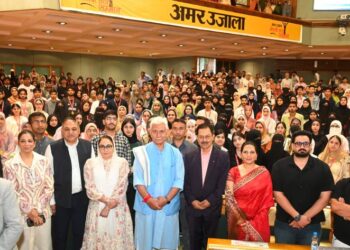 LG Sinha calls for harnessing modern technologies to shape future