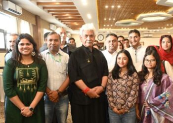J&K Lok Bhavan celebrates West Bengal Foundation Day