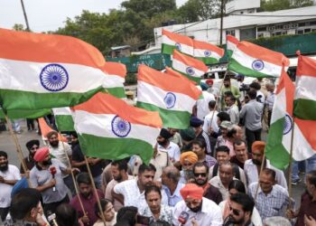 Protests held in Jammu against killing of civilians in PoK