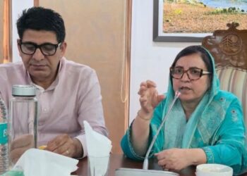 Sakeena Itoo reviews medical preparedness for SANJY-2026 at Pahalgam
