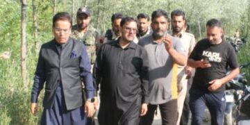 Satish Sharma reviews Muharram arrangements in Srinagar