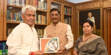 Sanjay Seth, J&K Hoteliers Club Delegation call on LG Sinha