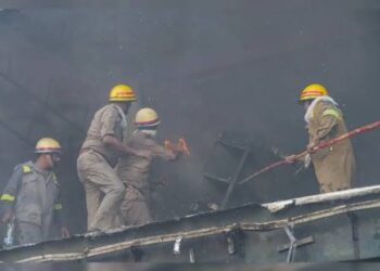 At least 15 dead as fire rips through Lucknow building, students among victims
