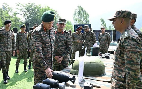 Army chief reviews security situation in Kashmir