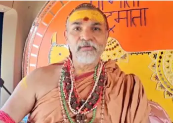 Ram Temple ‘theft’ was planned, govt placed its chosen people at Trust: Avimukteshwaranand