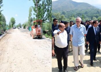 CM reviews development projects in Ganderbal