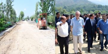 CM reviews development projects in Ganderbal