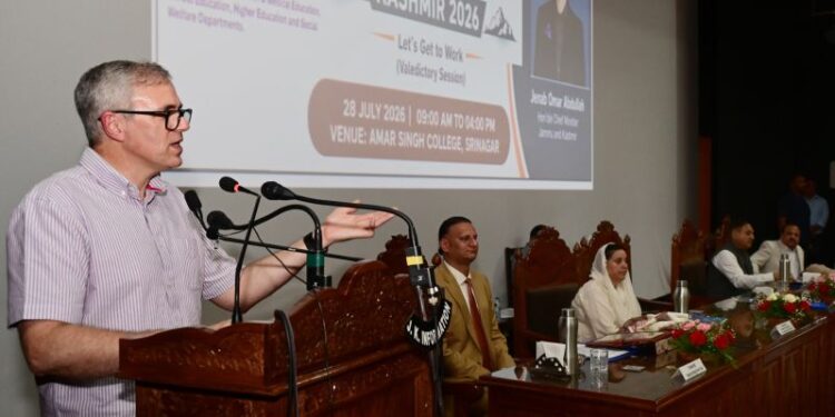 CM calls for expanding employment opportunities for youth
