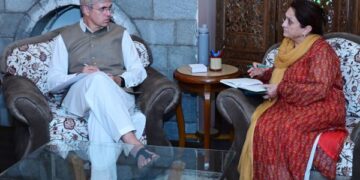 CM Omar meets MLAs, trade and tourism delegations