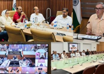 CM reviews situation of Poonch, Rajouri after flash floods