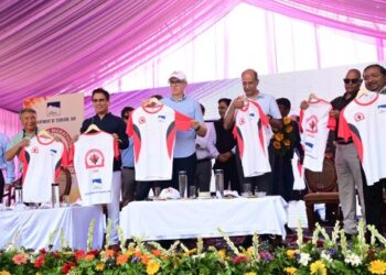 Omar Abdullah unveils official merchandise, launches campaign for Kashmir Marathon 2026