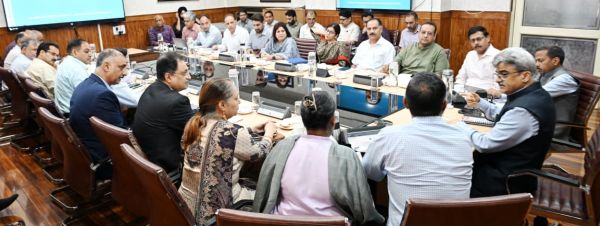 Chief Secretary reviews data management strategy for integrated digital governance