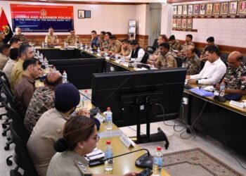 DGP reviews security arrangements for ongoing Amarnath Yatra