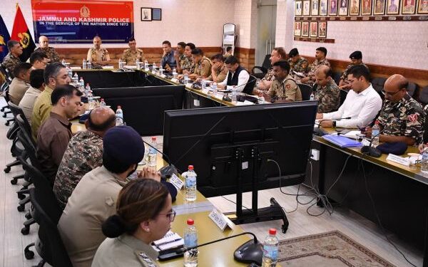 DGP reviews security arrangements for ongoing Amarnath Yatra