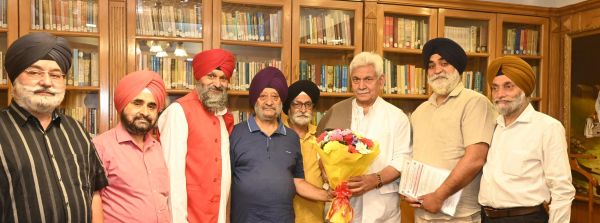 Delegations meet LG, raise community and development issues