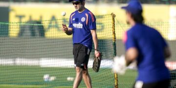 Beleaguered India look to stay afloat in T20I series against rampaging England