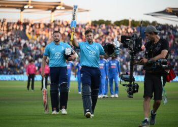 Root digs in as England level series with four-wicket victory over India