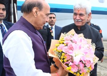 Rajnath Singh arrives in Srinagar to take part in Kargil Vijay Diwas event in Ladakh