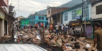Flash floods hit Doda; several structures, vehicles suffer damage