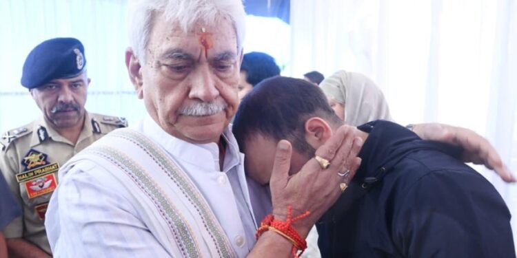 LG Sinha visits family of martyr Head Constable Ashiq Hussain Qureshi