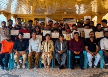 IISM concludes two water skiing courses at Dal, Nigeen lakes