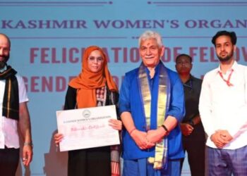 Women’s empowerment key to ‘Viksit’ J&K: LG