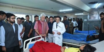 39 injured as bus carrying Amarnath pilgrims skids off road in Ganderbal