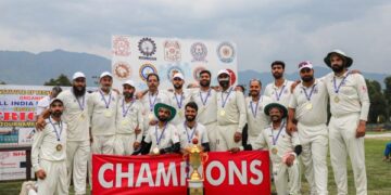 NIT Srinagar retains Inter-NIT Faculty & Staff cricket title