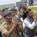 J&K Police accords warm welcome to Amarnath pilgrims in Ganderbal, Anantnag