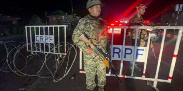 Terrorists target migrant labourers in Kulgam, one killed, another critical: Officials