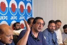 Rejecting NC invite for Jantar Mantar protest, Sajad Lone sees the protest as an attempt to bury Article 370, create confusion