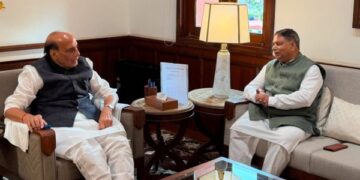 Sat Sharma raises border infrastructure, compensation issues with Rajnath Singh