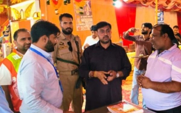 Satish Sharma reviews facilities at Amarnath Yatra camps in Ramban district