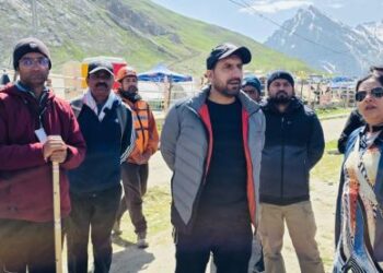 RDD Secretary reviews sanitation along entire Amarnath Yatra route