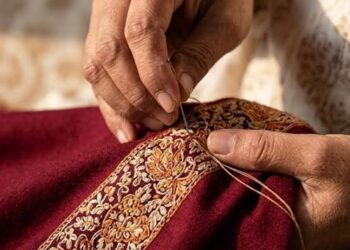 Sozni Embroidery: Empowering Women in Kashmir