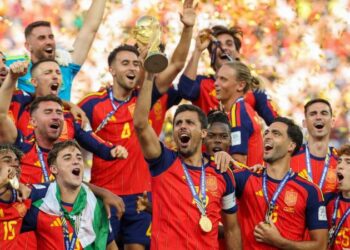 Spain wins the World Cup by beating Argentina 1-0 on Ferran Torres’ goal in extra time