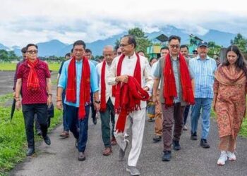 Union ministers Shivraj Chouhan, Kiren Rijiju visit flood-hit Assam; offer Centre’s full support