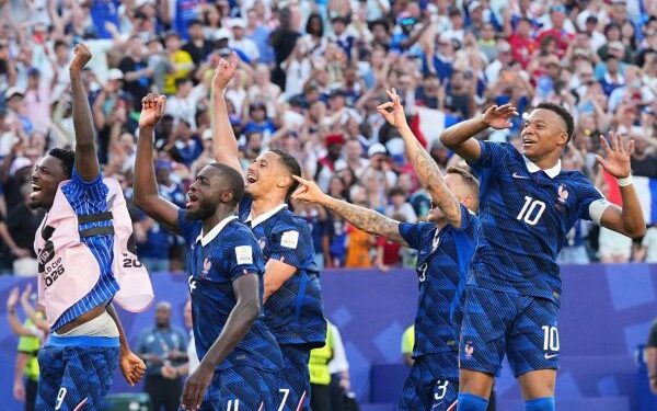 Kylian Mbappé scores again and France reaches World Cup quarterfinals with 1-0 win over Paraguay