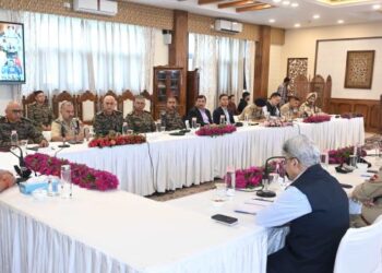 In the aftermath of Anantnag attack, LG reviews security situation