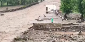 Poonch cloudburst: Man steps out to move SUV, returns to find 8 family members buried under rubble