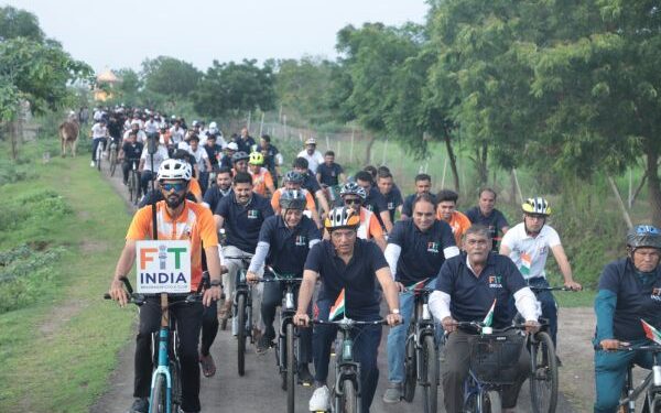 Mandaviya leads nationwide Fit India cycling drive with anti-drug message