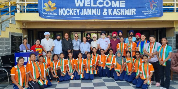 Hockey J&K honours coaches, officials for teams’ national-level performances