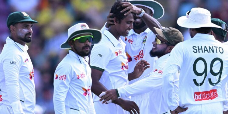 Hasan takes 6-55 as Australia dismissed for 198 by Bangladesh to start test series